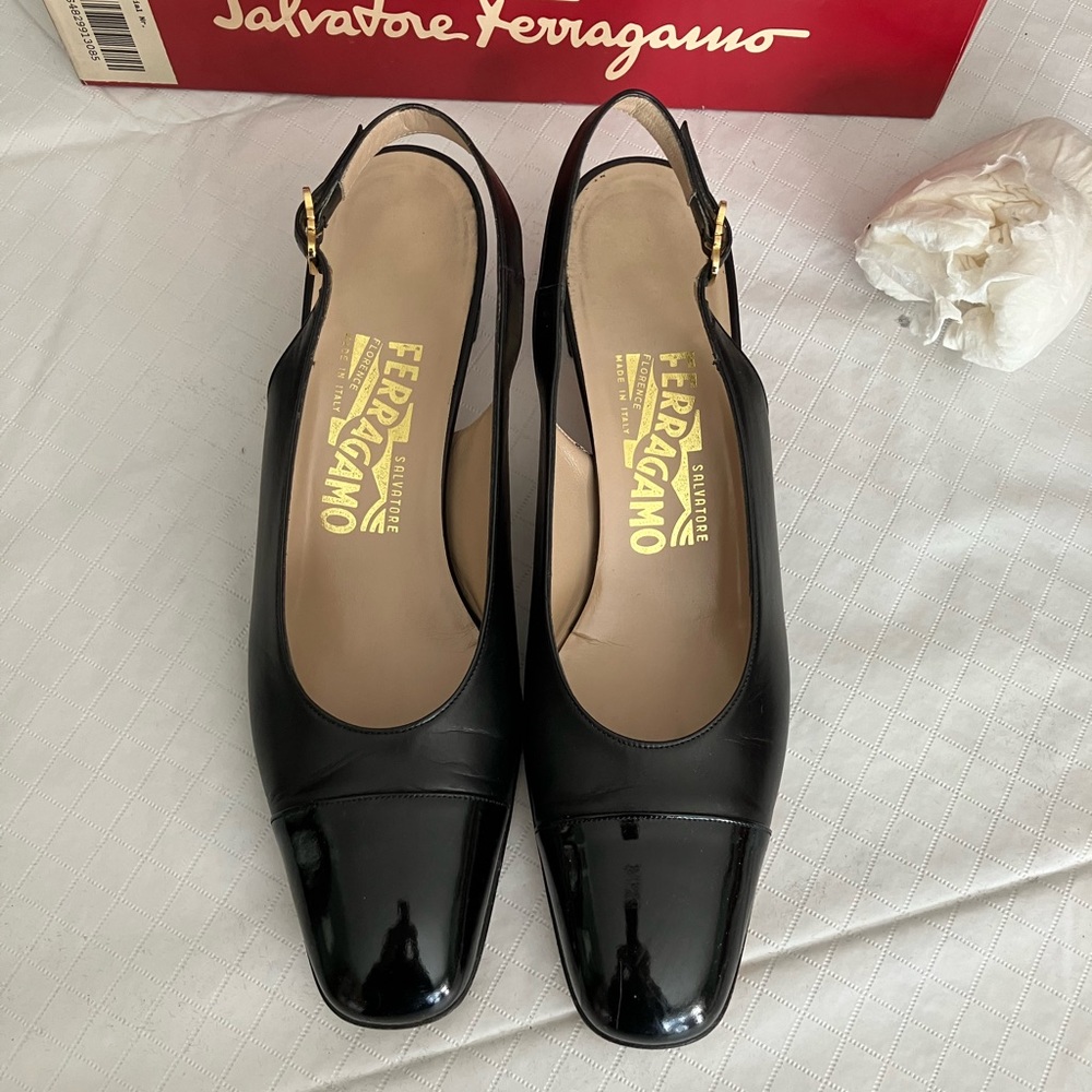 Salvatore Ferragamo black leather sling back pump, size8.5AA